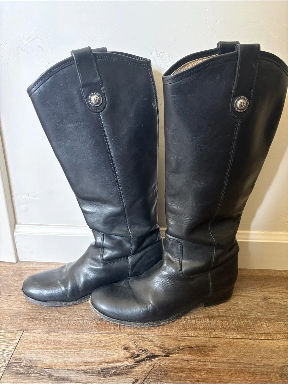 Frye Melissa Women’s Black Leather Knee-High Riding Boots 7